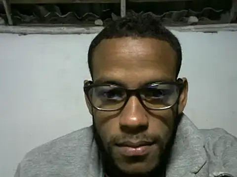 Snapshot of michel_sc chatting on 01-10-25, 10:06 michel sc online show from 01-10-25, 10:06