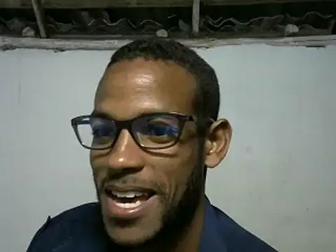 Snapshot of michel_sc chatting on 02-04-25, 09:17 michel sc online show from 02-04-25, 09:17