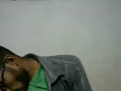 Snapshot of michel_sc chatting on 03-11-25, 11:12 michel sc online show from 03-11-25, 11:12