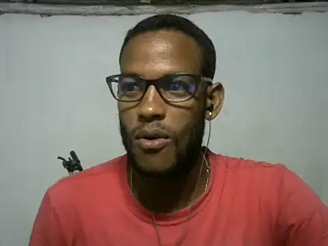 Snapshot of michel_sc chatting on 09-14-25, 05:28 michel sc online show from 09-14-25, 05:28