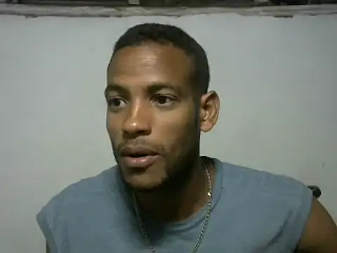 Snapshot of michel_sc chatting on 10-14-25, 08:04 michel sc online show from 10-14-25, 08:04