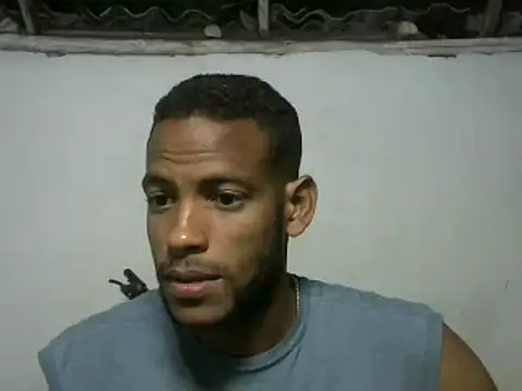 Snapshot of michel_sc chatting on 10-24-25, 05:48 michel sc online show from 10-24-25, 05:48