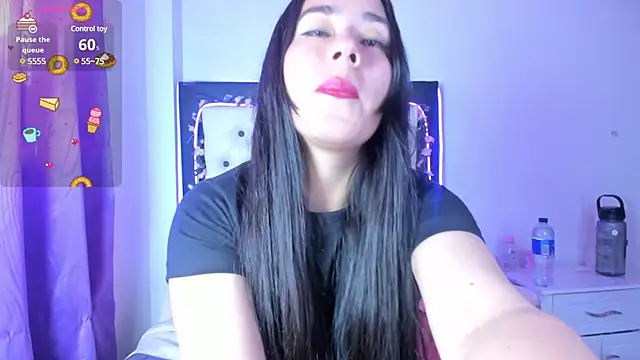 Veeronica Smith online show from 02-04-25, 01:27