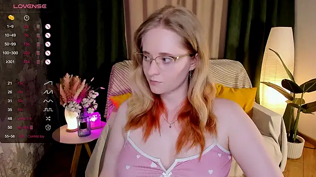 Aemilia  online show from 04-20-26, 08:17