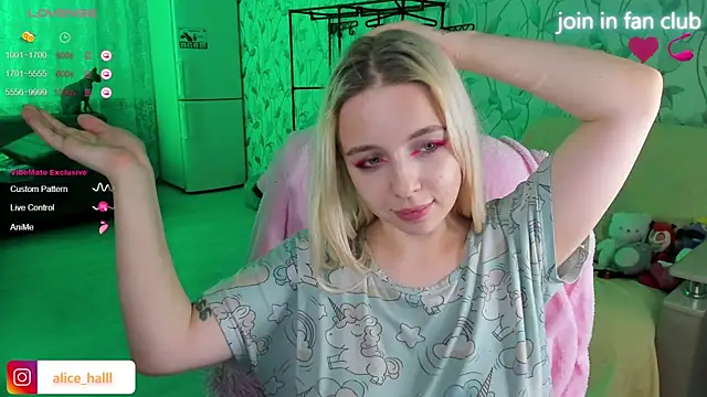 Alice Halle online show from 12-02-24, 03:47