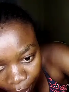 Snapshot of zaynlovena chatting on 10-11-25, 09:24 zaynlovena online show from 10-11-25, 09:24