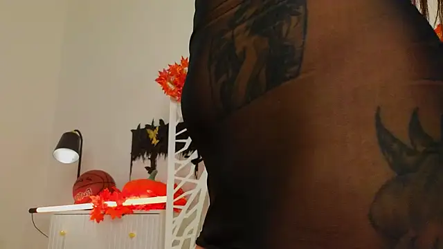 Snapshot of babilonian chatting on 09-27-25, 11:15 babilonian online show from 09-27-25, 11:15