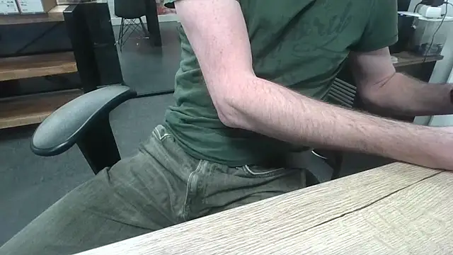 Michealtje85 online show from 01-19-26, 04:11