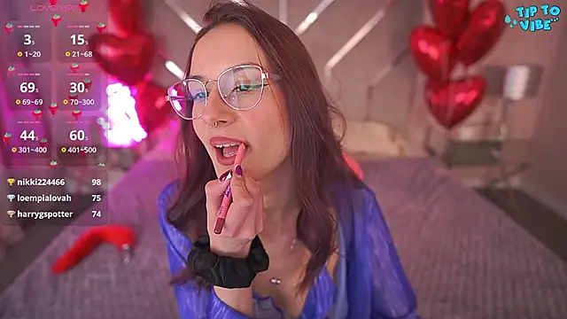 CozyMell online show from 02-18-25, 03:31