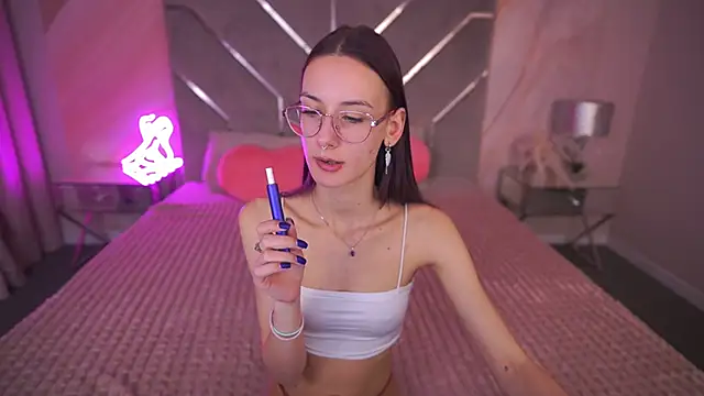 CozyMell online show from 03-21-25, 10:17