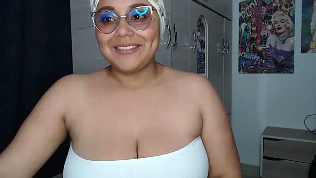 SWEETT CORY online show from 09-26-25, 02:59