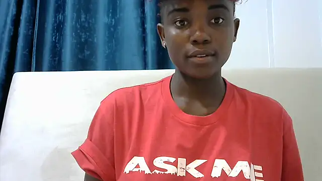 Snapshot of Latiffagodess chatting on 11-07-25, 03:34 Latiffagodess online show from 11-07-25, 03:34