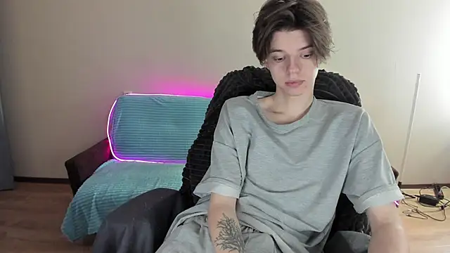 Snapshot of Liam_sexy1 chatting on 01-04-25, 08:06 Liam sexy1 online show from 01-04-25, 08:06