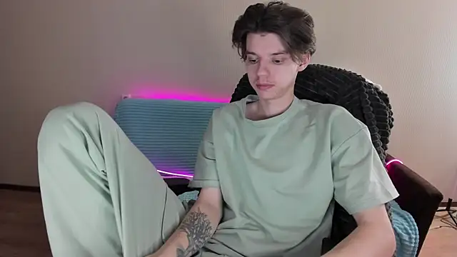 Snapshot of Liam_sexy1 chatting on 01-26-25, 07:31 Liam sexy1 online show from 01-26-25, 07:31