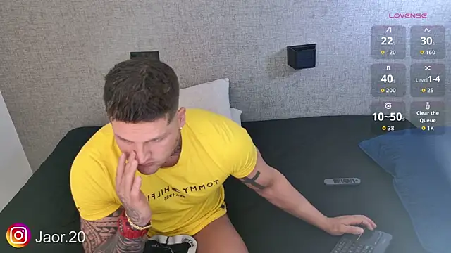 Jaor owens20 online show from 04-25-26, 10:40