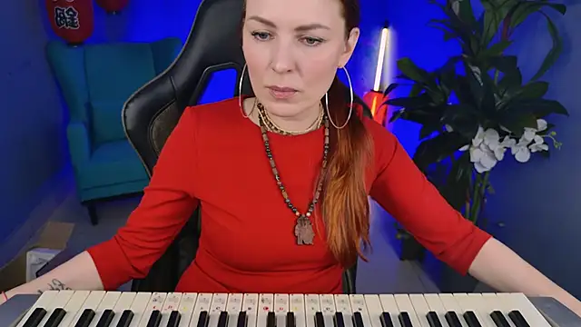 VandaRossi online show from 01-14-25, 11:10