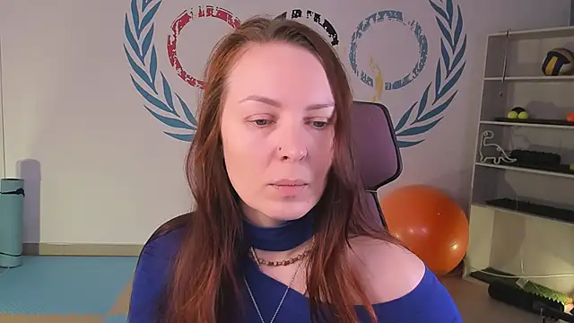 VandaRossi online show from 02-12-25, 05:05