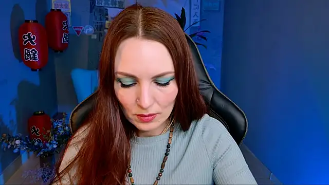 VandaRossi online show from 03-19-25, 01:18