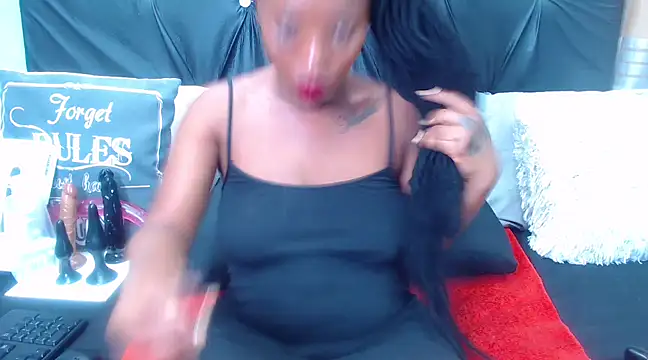 Snapshot of spicydiver38 chatting on 01-28-25, 12:11 spicydiver38 online show from 01-28-25, 12:11