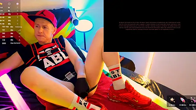 Snapshot of Fuc71 chatting on 09-14-25, 06:29 Fuc71 online show from 09-14-25, 06:29