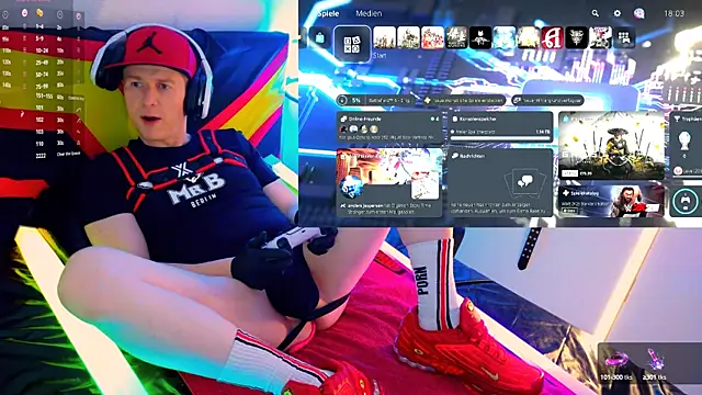 Snapshot of Fuc71 chatting on 10-03-25, 04:04 Fuc71 online show from 10-03-25, 04:04