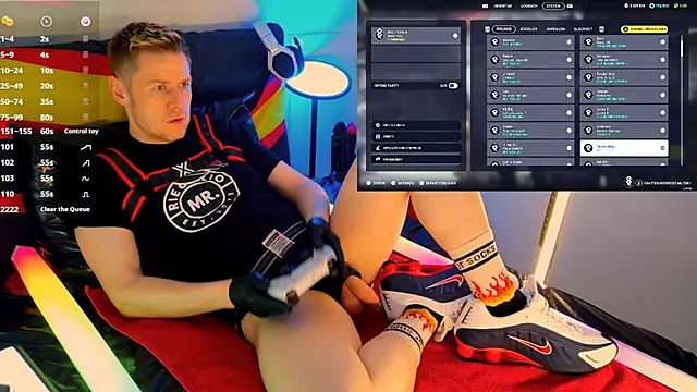 Snapshot of Fuc71 chatting on 02-24-26, 05:44 Fuc71 online show from 02-24-26, 05:44