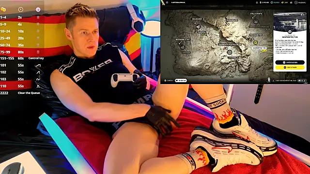 Snapshot of Fuc71 chatting on 02-26-26, 01:32 Fuc71 online show from 02-26-26, 01:32