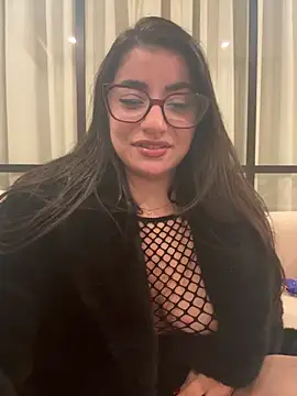 Snapshot of ZoeZayd chatting on 02-25-26, 08:40 ZoeZayd online show from 02-25-26, 08:40