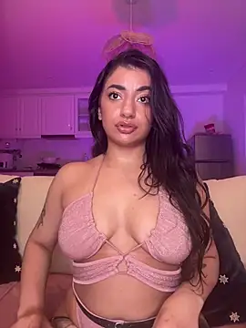 Snapshot of ZoeZayd chatting on 03-07-26, 10:07 ZoeZayd online show from 03-07-26, 10:07