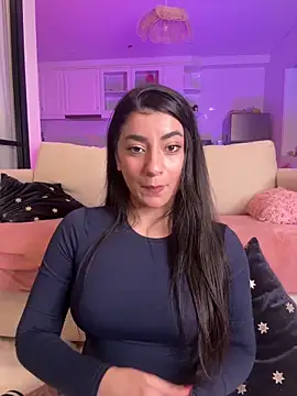 Snapshot of ZoeZayd chatting on 03-15-26, 03:12 ZoeZayd online show from 03-15-26, 03:12