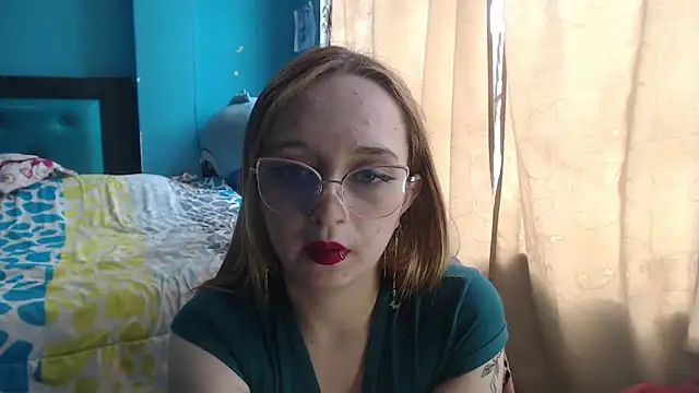 Snapshot of Liaroberts1 chatting on 02-01-25, 06:08 Liaroberts1 online show from 02-01-25, 06:08