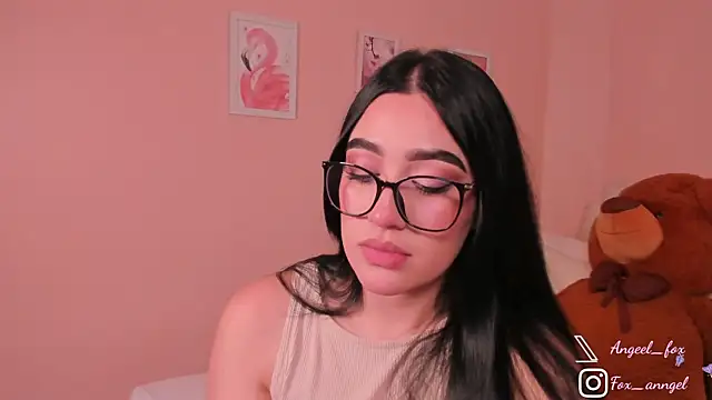 angeel fox online show from 11-13-25, 04:22