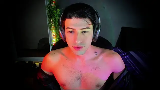 Snapshot of newjeff chatting on 11-17-25, 10:26 newjeff online show from 11-17-25, 10:26