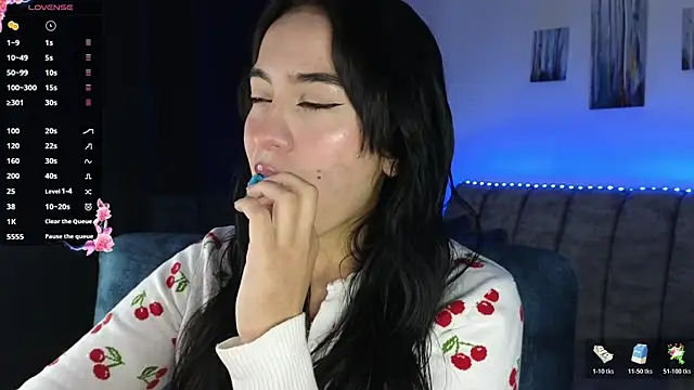 ZaraDames  online show from 11-22-25, 04:00