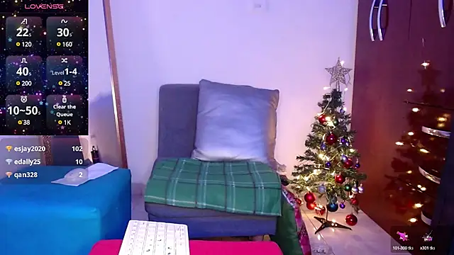 Snapshot of golden_punisher chatting on 12-14-24, 08:34 golden punisher online show from 12-14-24, 08:34