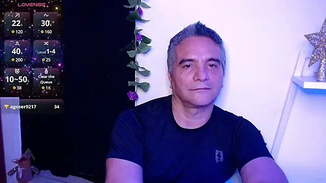 Snapshot of golden_punisher chatting on 01-08-25, 08:38 golden punisher online show from 01-08-25, 08:38