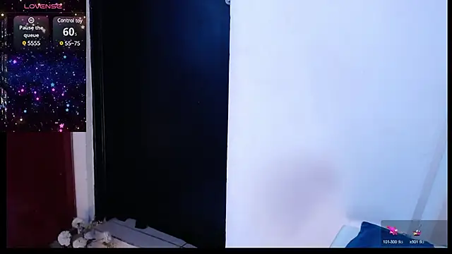 Snapshot of golden_punisher chatting on 02-04-25, 08:02 golden punisher online show from 02-04-25, 08:02