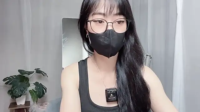  minji bae online show from 09-28-25, 05:51