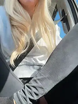 AmaliaMarkova  online show from 02-24-25, 11:32