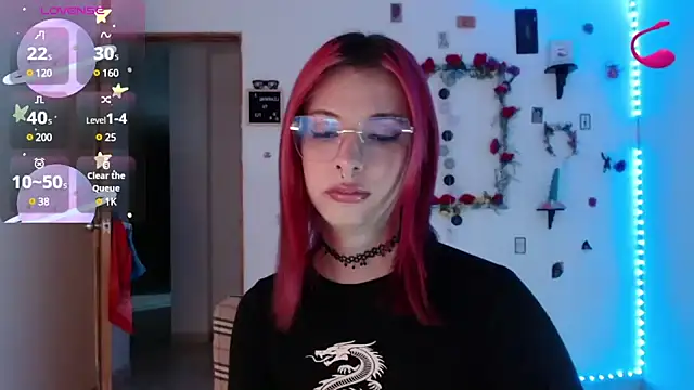 Snapshot of _GalyaX_ chatting on 12-12-24, 11:36 GalyaX online show from 12-12-24, 11:36