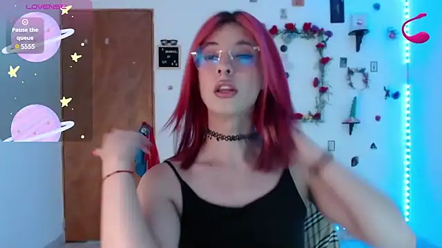 Snapshot of _GalyaX_ chatting on 12-14-24, 03:29 GalyaX online show from 12-14-24, 03:29