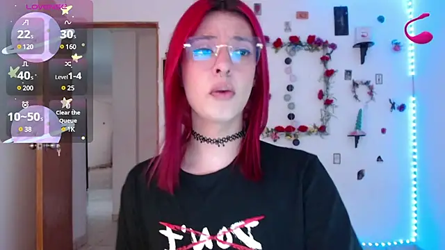 Snapshot of _GalyaX_ chatting on 12-23-24, 12:30 GalyaX online show from 12-23-24, 12:30