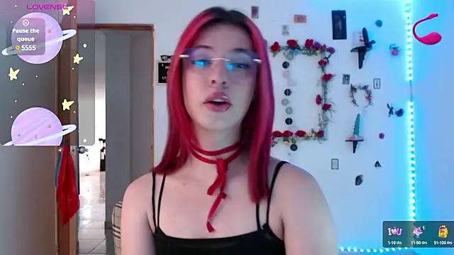 Snapshot of _GalyaX_ chatting on 01-14-25, 12:45 GalyaX online show from 01-14-25, 12:45