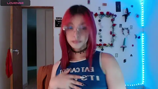 Snapshot of _GalyaX_ chatting on 01-22-25, 01:53 GalyaX online show from 01-22-25, 01:53