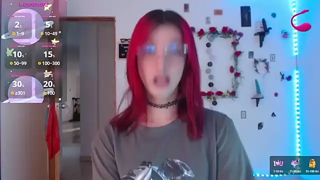 Snapshot of _GalyaX_ chatting on 01-30-25, 12:06 GalyaX online show from 01-30-25, 12:06