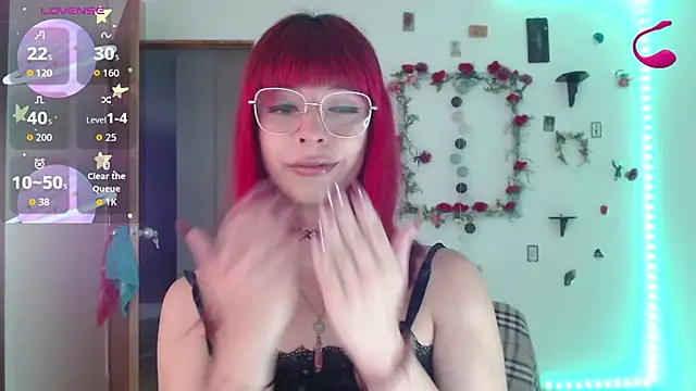 Snapshot of _GalyaX_ chatting on 10-09-25, 10:08 GalyaX online show from 10-09-25, 10:08