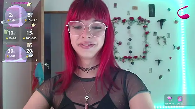 Snapshot of _GalyaX_ chatting on 10-14-25, 10:10 GalyaX online show from 10-14-25, 10:10