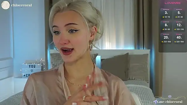 ChloeCoral online show from 01-16-25, 10:55