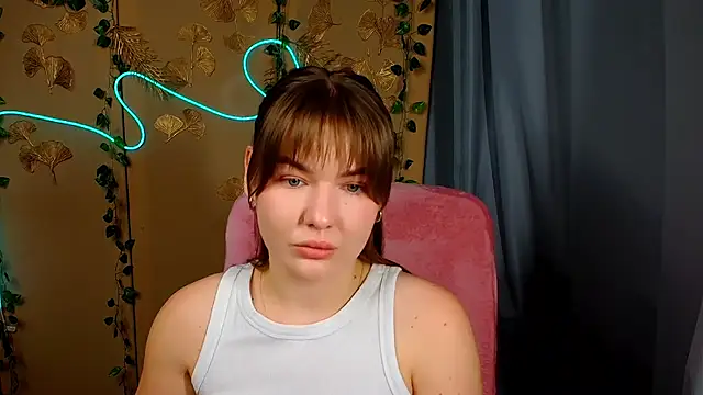 Snapshot of Glory_air chatting on 06-01-26, 06:59 Glory air online show from 06-01-26, 06:59