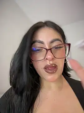 KatteWise online show from 03-12-26, 04:02